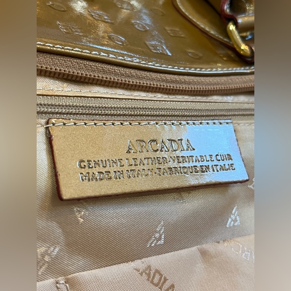 Arcadia Gold Patent Leather Satchel Large Handbag Purse Zip Double Handle Italy - Picture 15 of 16